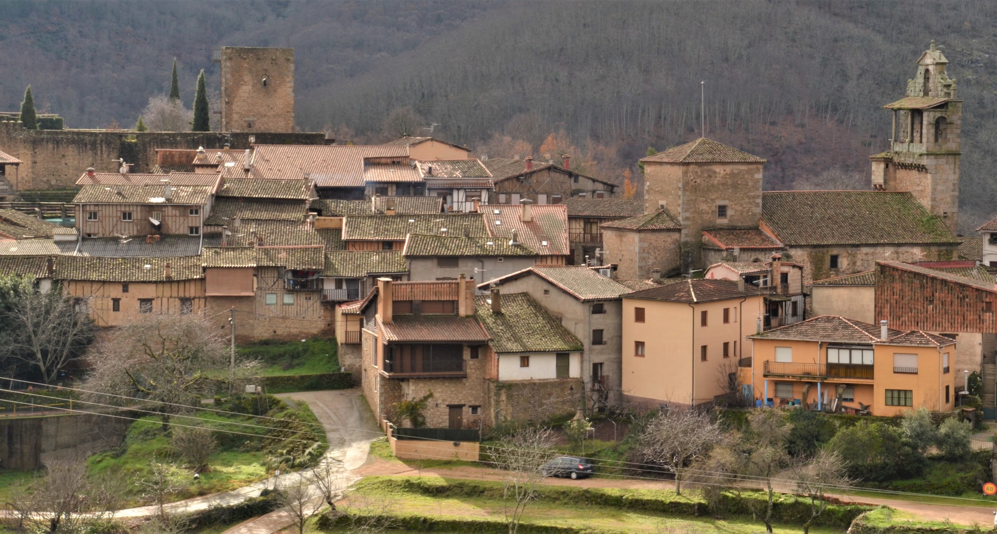 Casa de Pueblo y Revitalizar